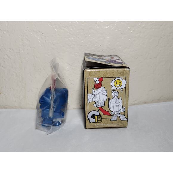 Transformers Ultra Magnus Alt-Modes Series 1 Action Figure Open Box - Picture 5 of 5